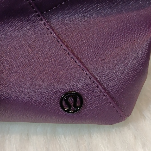Lululemon All Day Purple Tote Bag - Picture 7 of 12